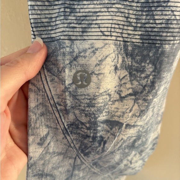 lululemon Ebb to Train Tight Wash leggings sz 6 - Picture 4 of 6